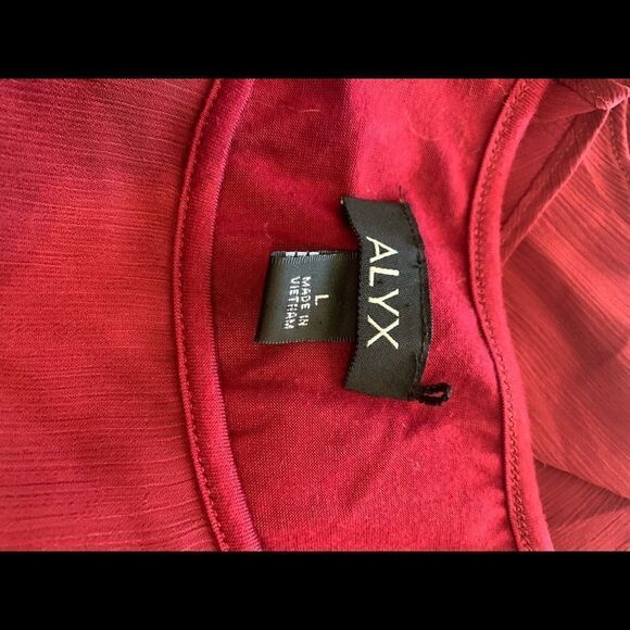 Alyx poncho/tank top burgundy  Size L - Picture 8 of 8
